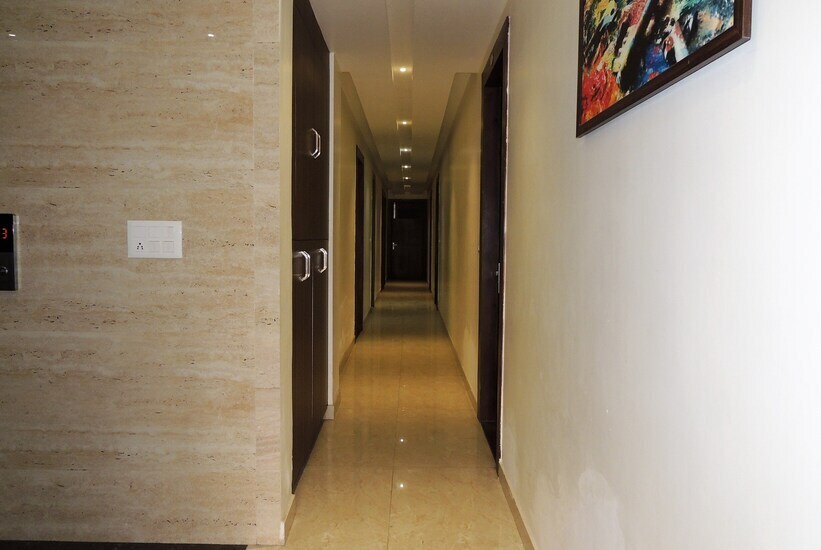 Лакхнау: Elegance Suites