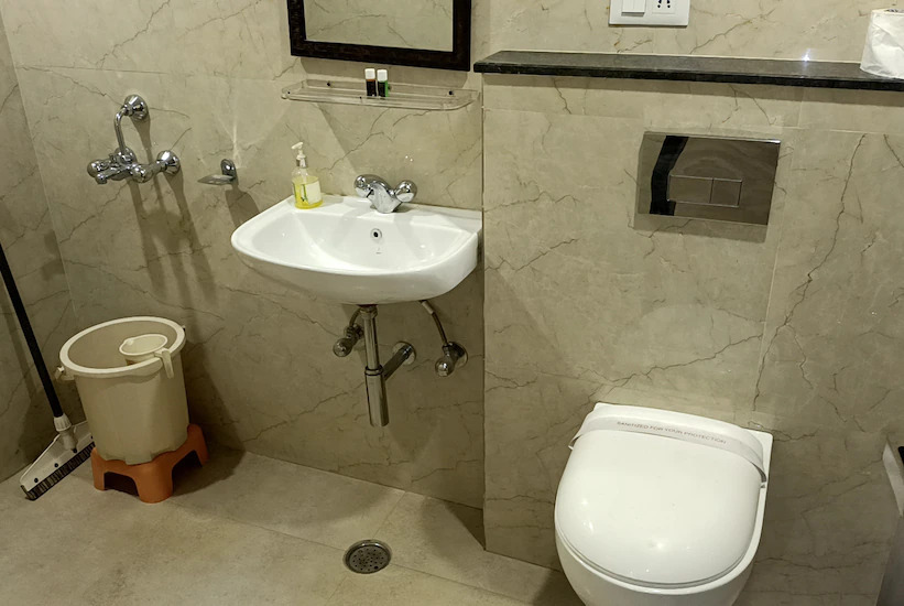 Лакхнау: Elegance Suites