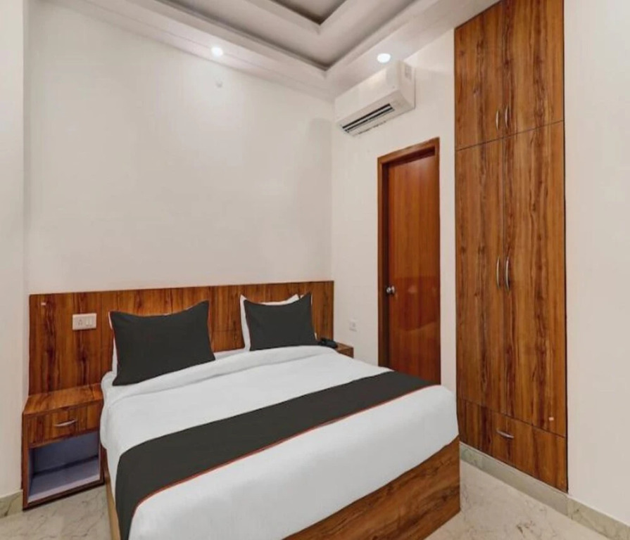 Лакхнау: Hotel Orchid