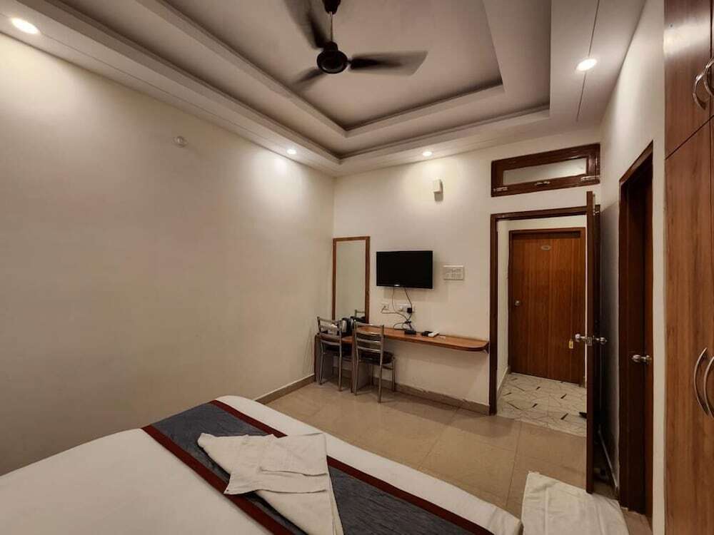 Лакхнау: Hotel Orchid