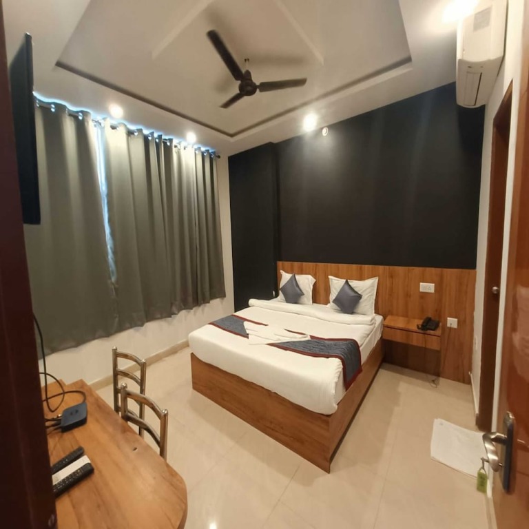 Лакхнау: Hotel Orchid