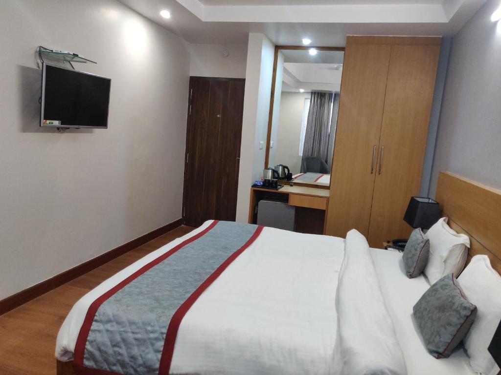 Лакхнау: Hotel Sarvin