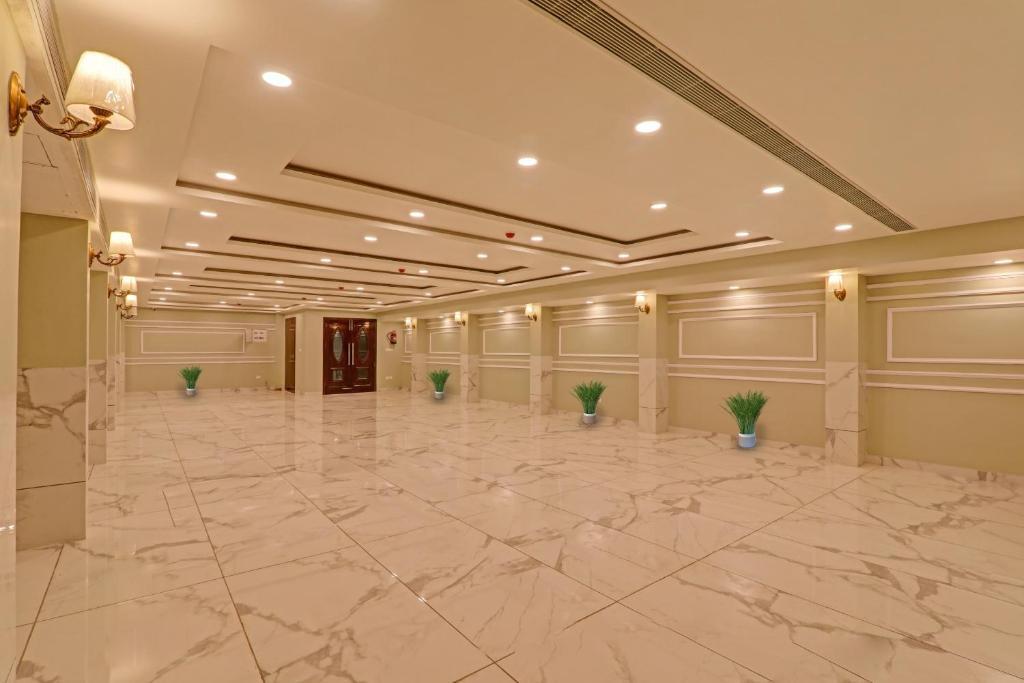 Лакхнау: OYO Townhouse 1101 Hotel H G