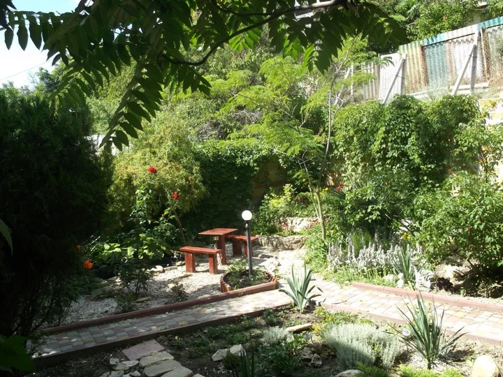 Орджоникидзе: Na Mindalnaya Guest House