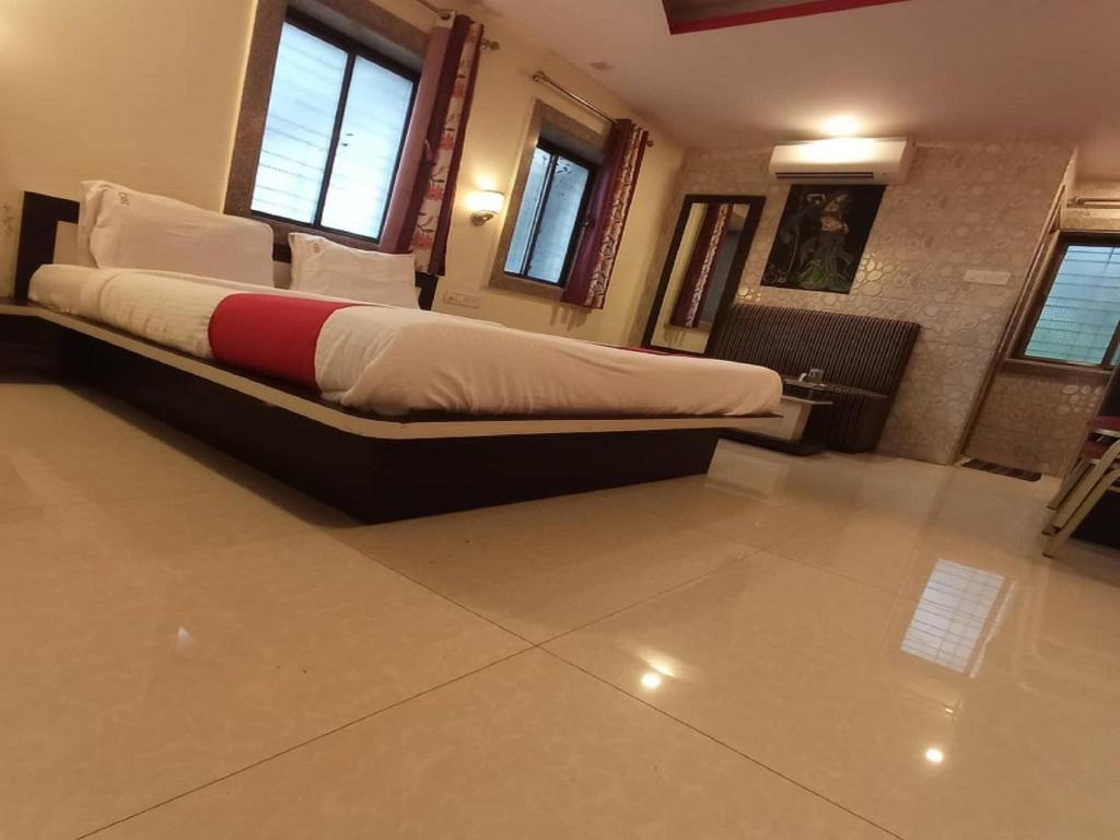 Олд-Махабалешвар: Hotel Panchgani Crown