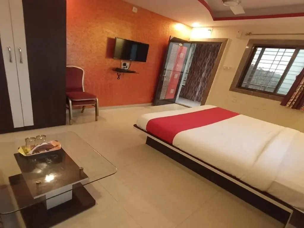 Олд-Махабалешвар: Hotel Panchgani Crown