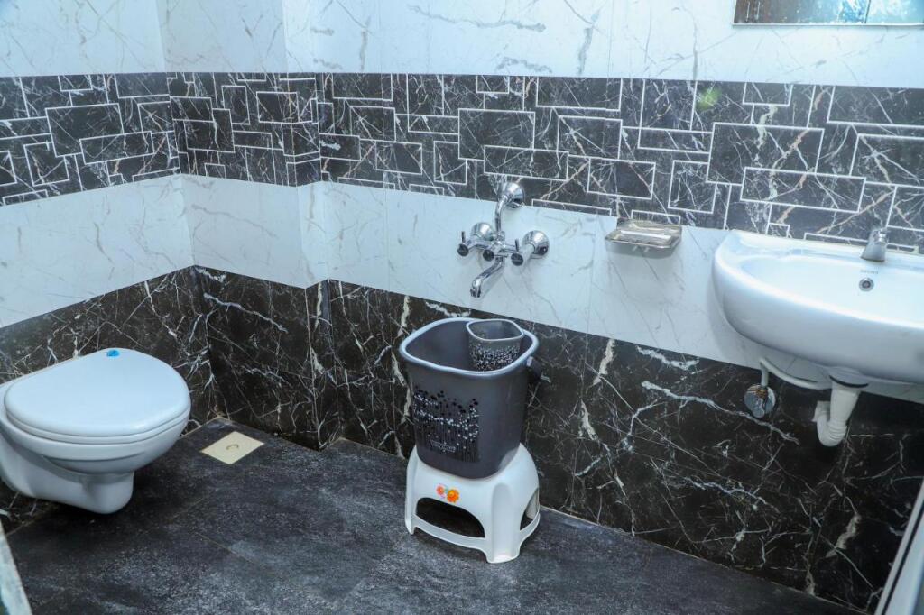 Олд-Махабалешвар: Hotel Pushkaraj