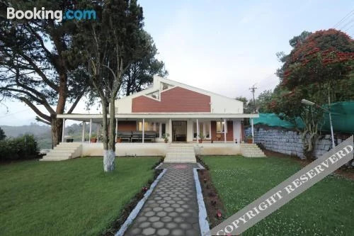 Котагири: Nilgiris Inn By Lexstays Kotagiri, Ooty