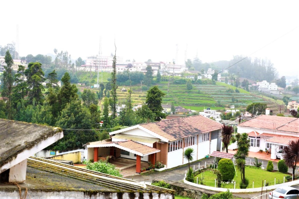 Ути: Avalon Stays  Ooty