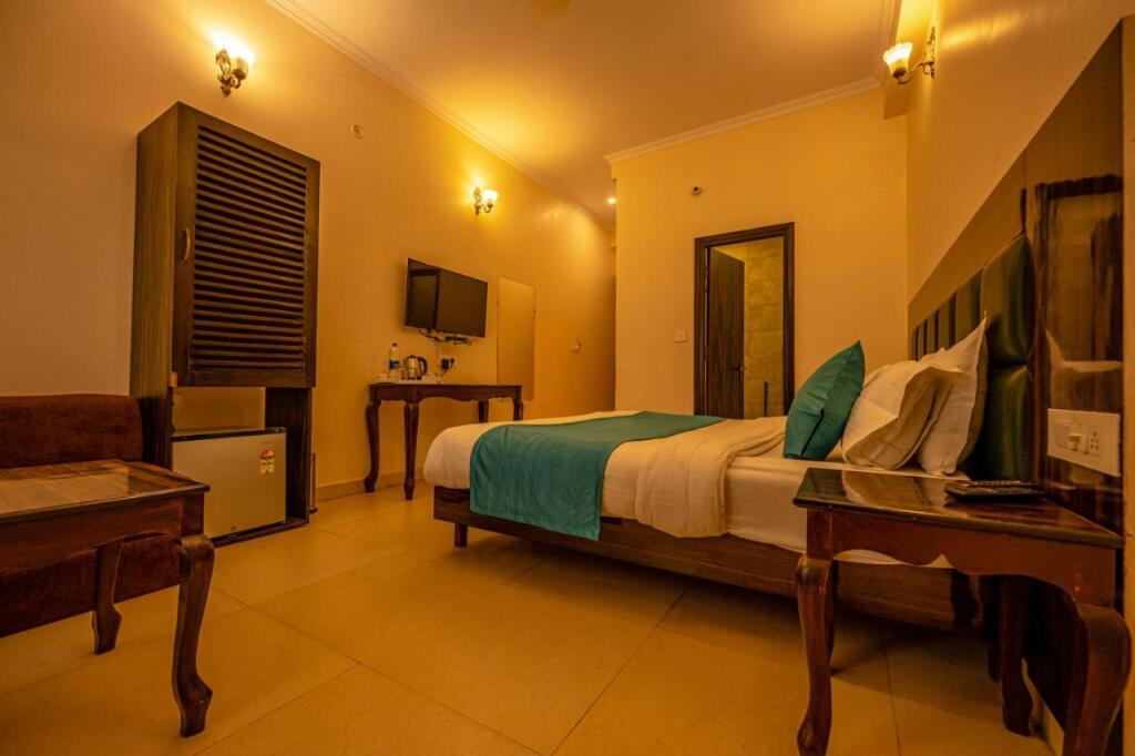 Ришикеш: Rishikesh Grand