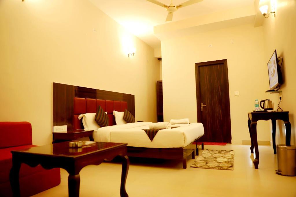 Ришикеш: Rishikesh Grand