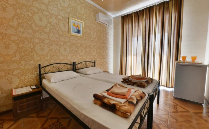 Саки: Gortenziya Hotel