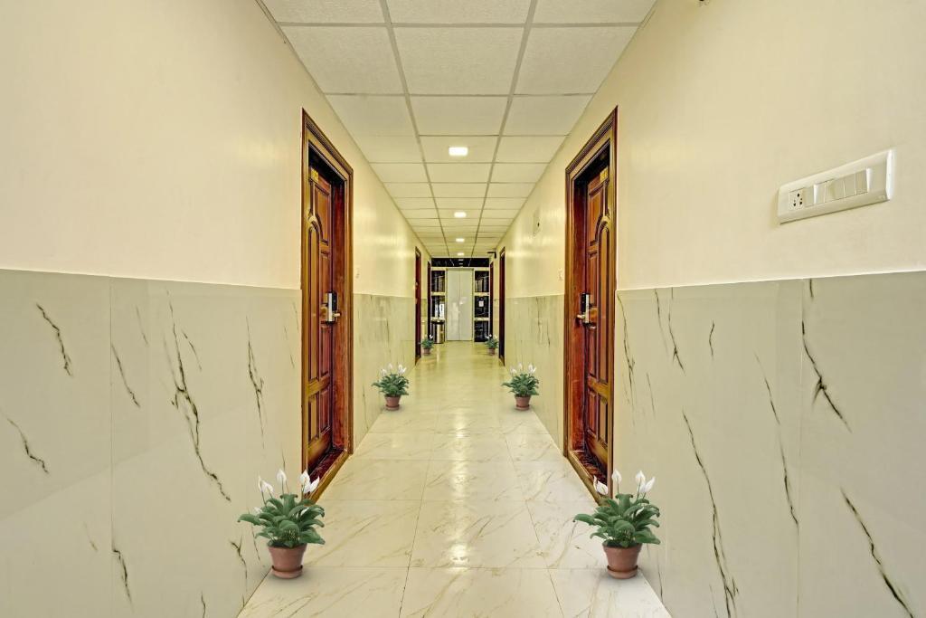 Oyo 91783 Collection O Manyata Stay-In — фото 2