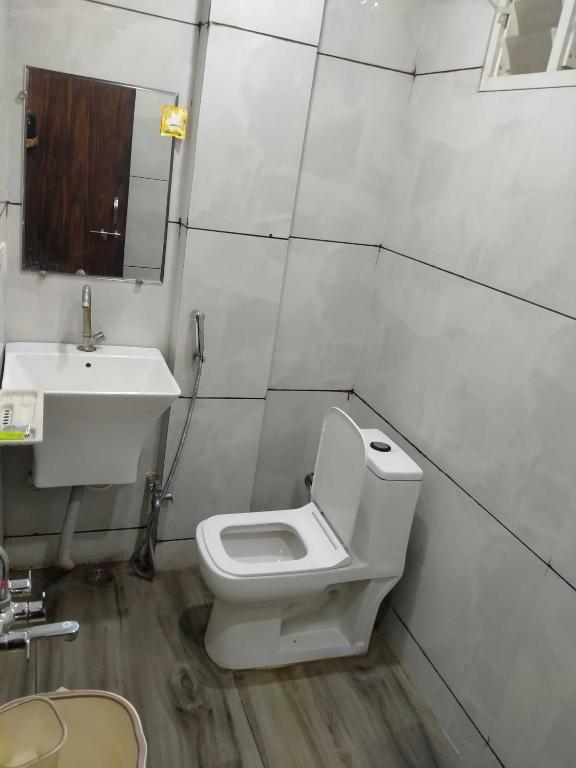 Бхопал: OYO 90852 Hotel Tamanna