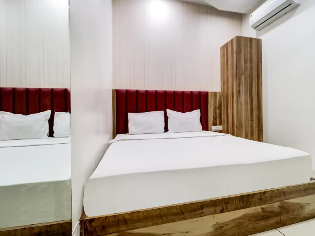 Амритсар: Capital O 85633 Hotel City Inn