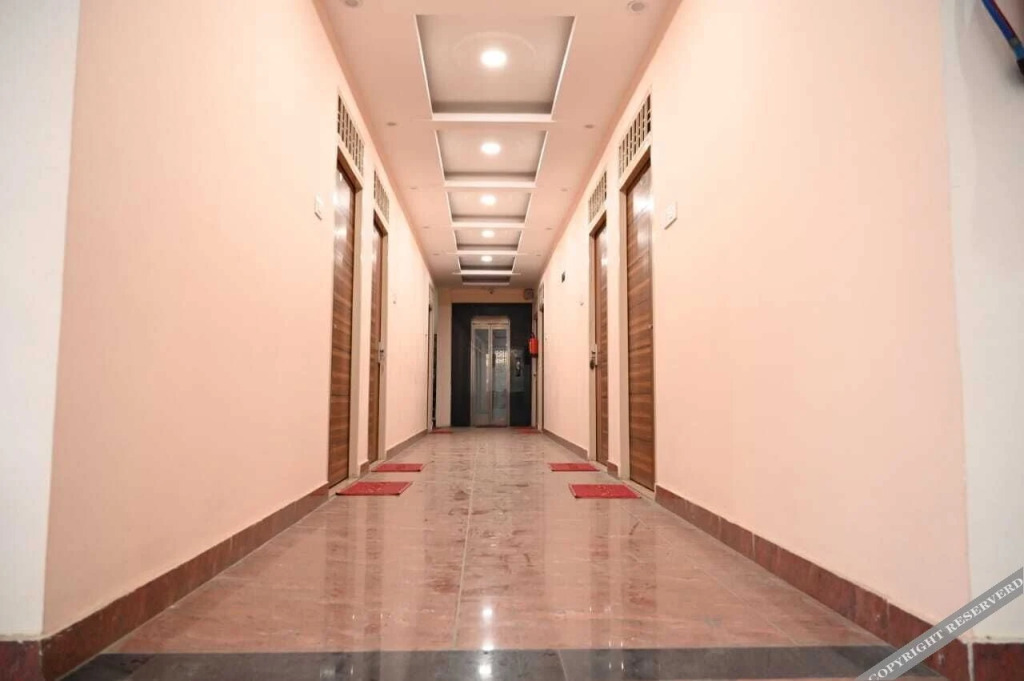 Бахадрабад: Hotel Kedar Ganga