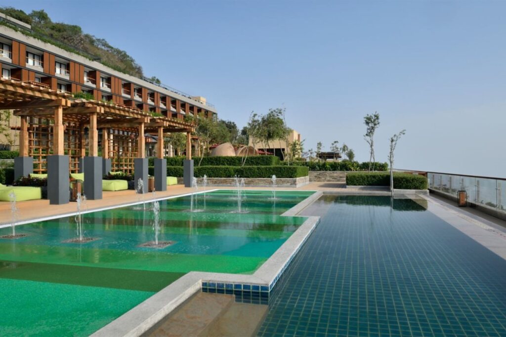 Нарендранагар: The Westin Resort & Spa, Himalayas