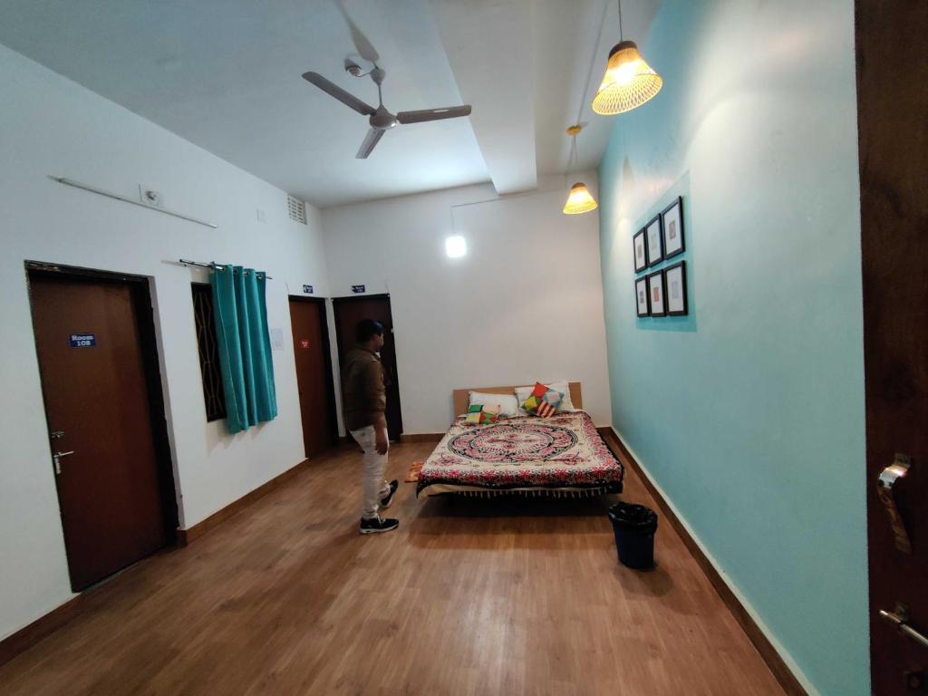 Бхубанешвар: OYO 88539 Housefull Residency