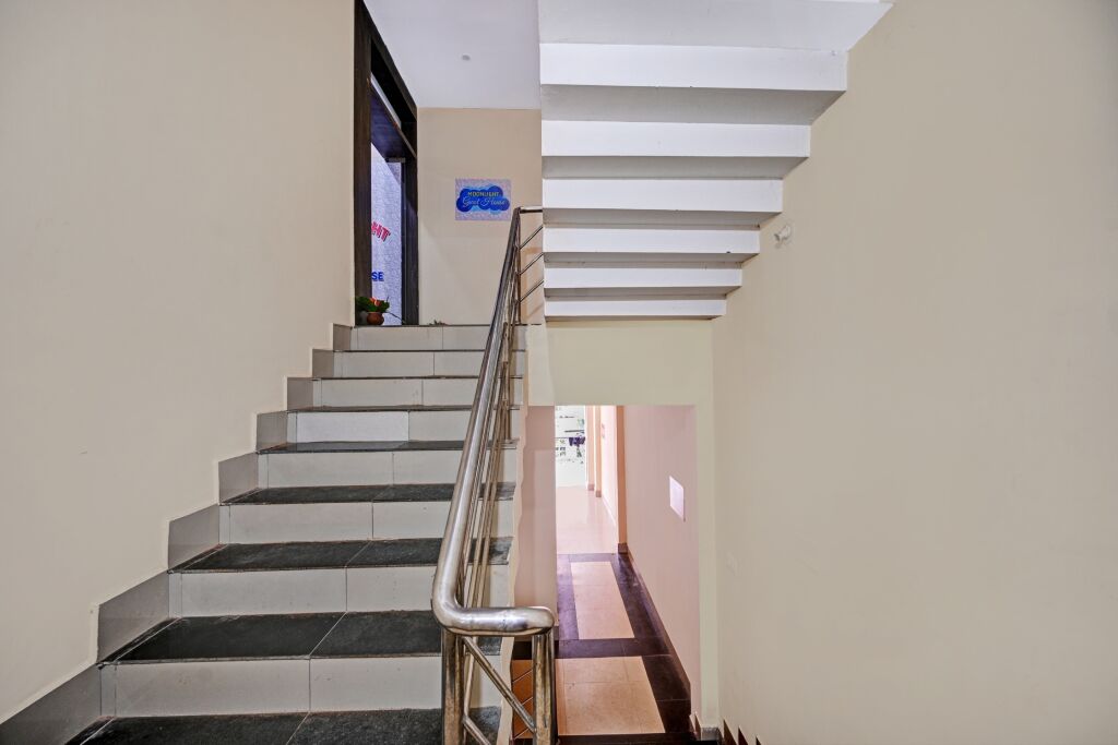 Бхубанешвар: Hotel O Moonlight Guest House