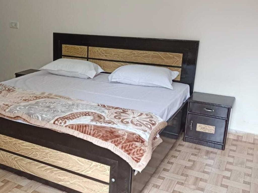 Дехрадун: Oyo Home 92096 Youphoria