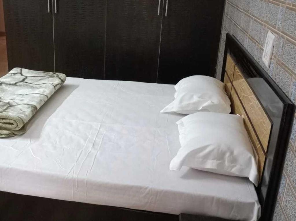 Дехрадун: Oyo Home 92096 Youphoria