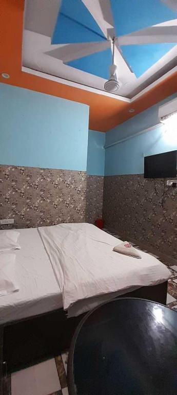 Фаридабад: OYO 92625 Kamal Guest House