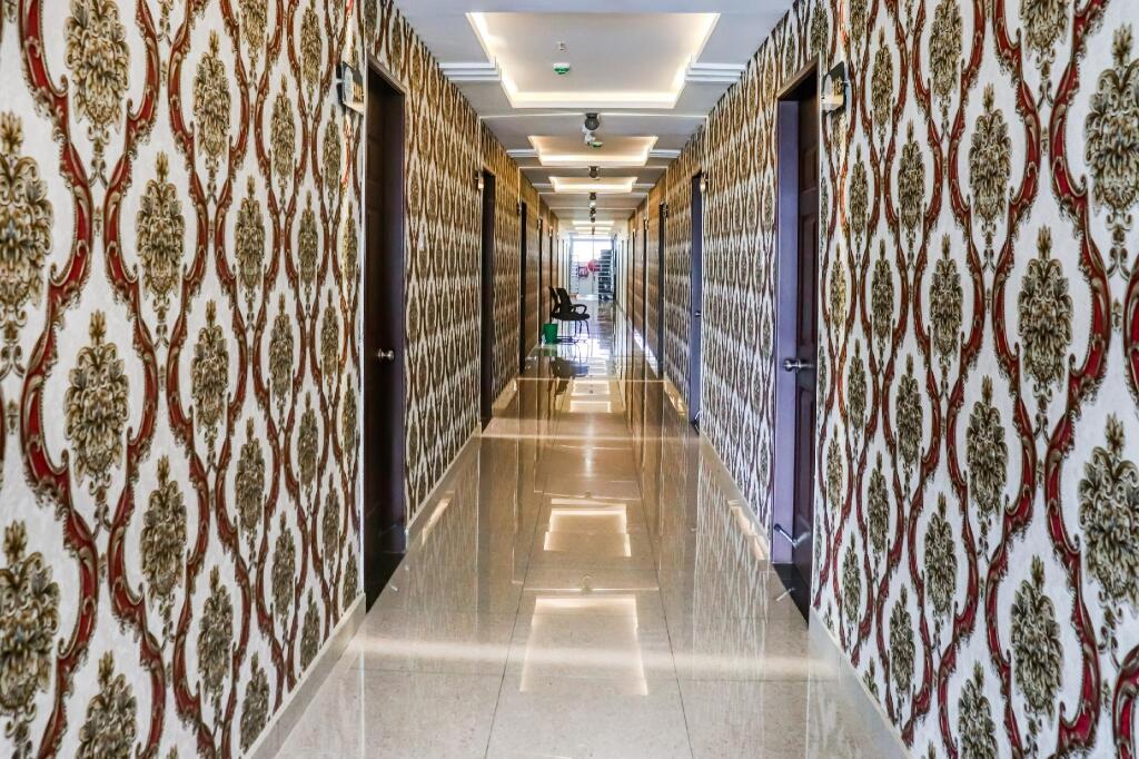 Гунтур: Capital O 84419 Hotel Ss Park