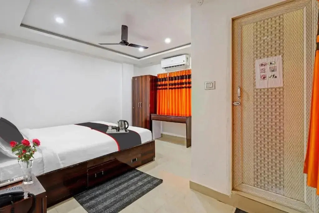 Гувахати: Collection O 91337 Lakhi Guest House
