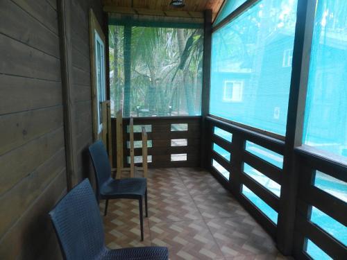 Харихарешвар: Tranquil Beach Resort