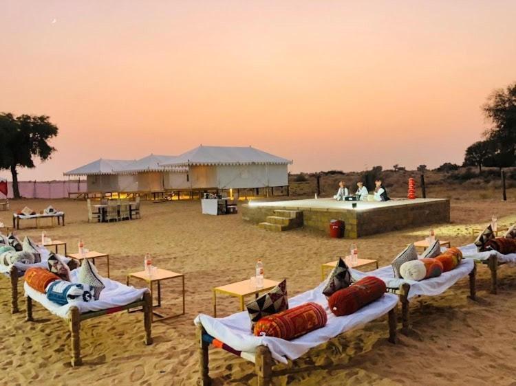 OYO 85806 Couple Cool  Dessert Camp — фото 3