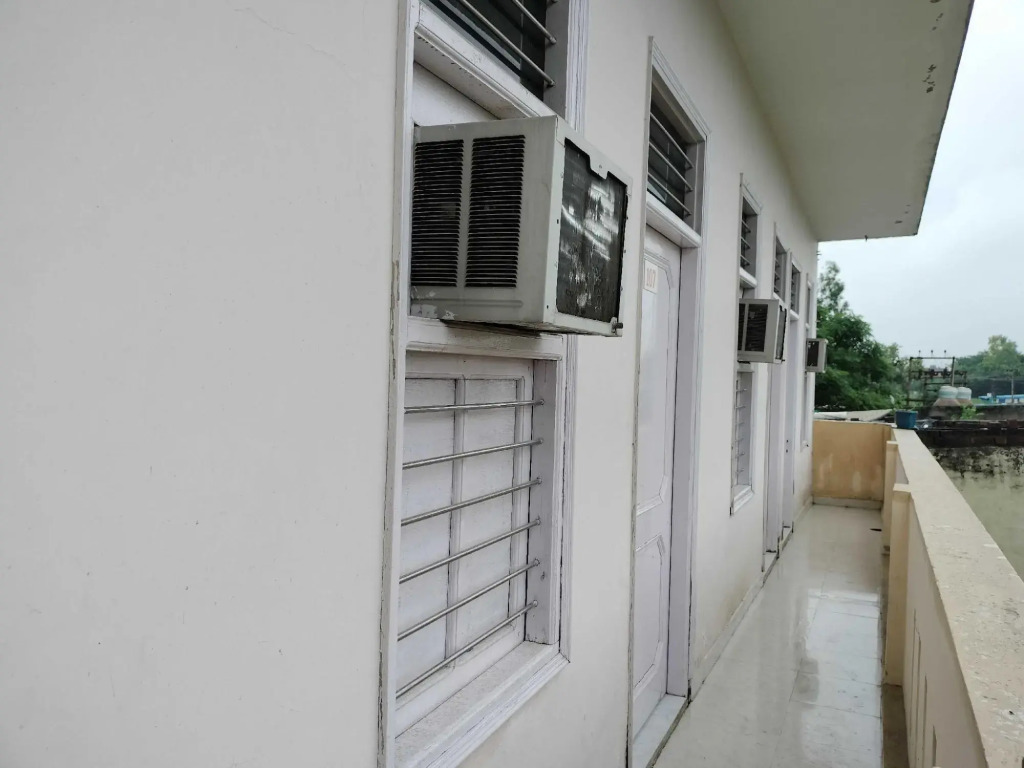Джаландхар: Oyo 92004 Rajeev Pg Guest House