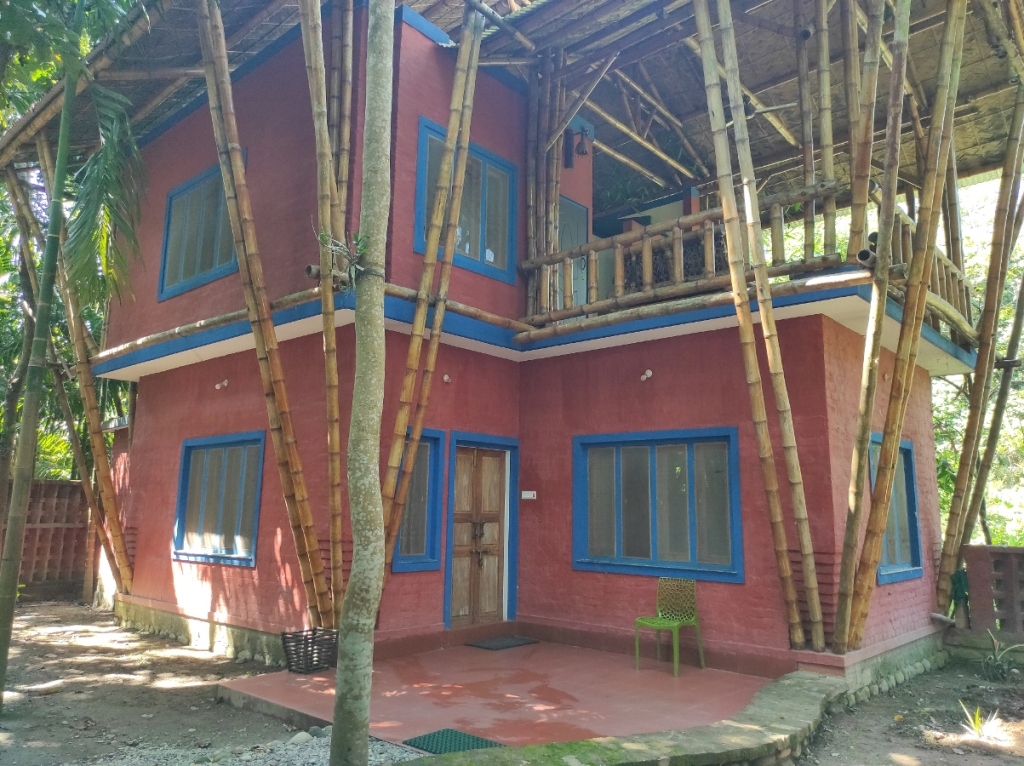 Джиоти Гаон: Homocation Sikhiri Cottages
