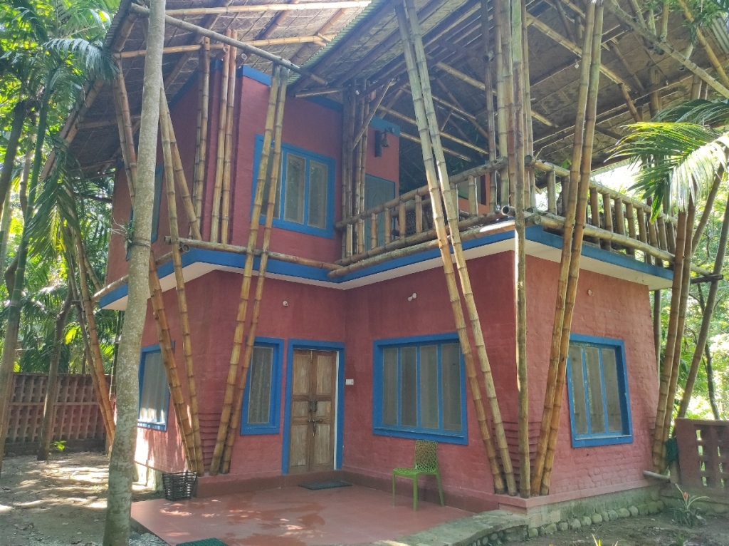 Джиоти Гаон: Homocation Sikhiri Cottages
