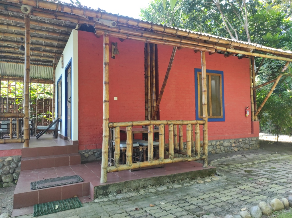 Джиоти Гаон: Homocation Sikhiri Cottages