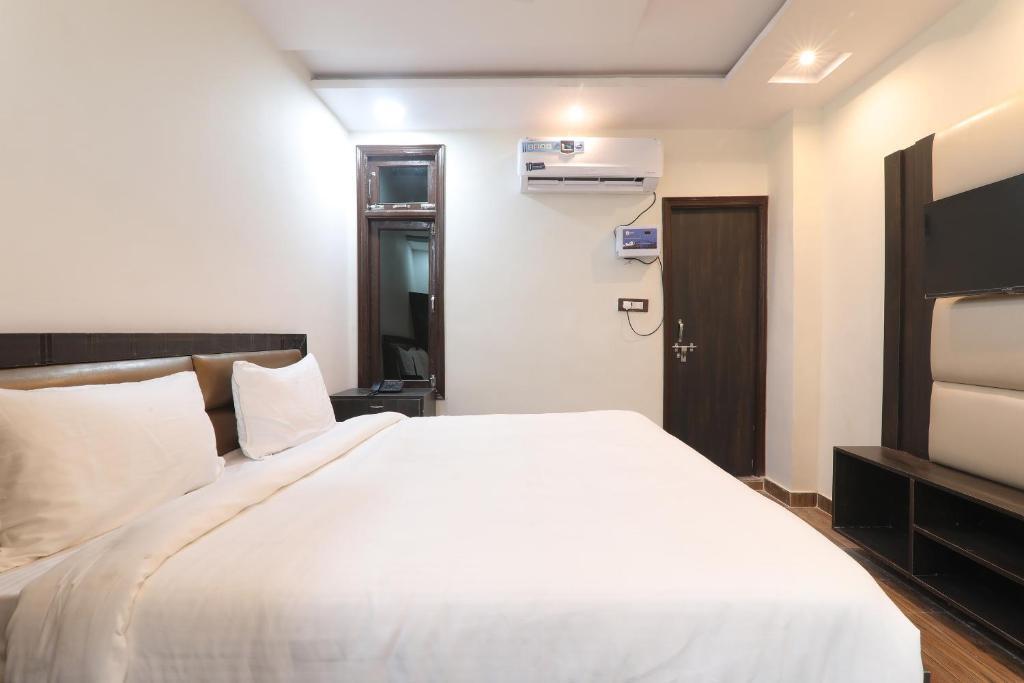 Канпур: Capital O 85681 Hotel Shree