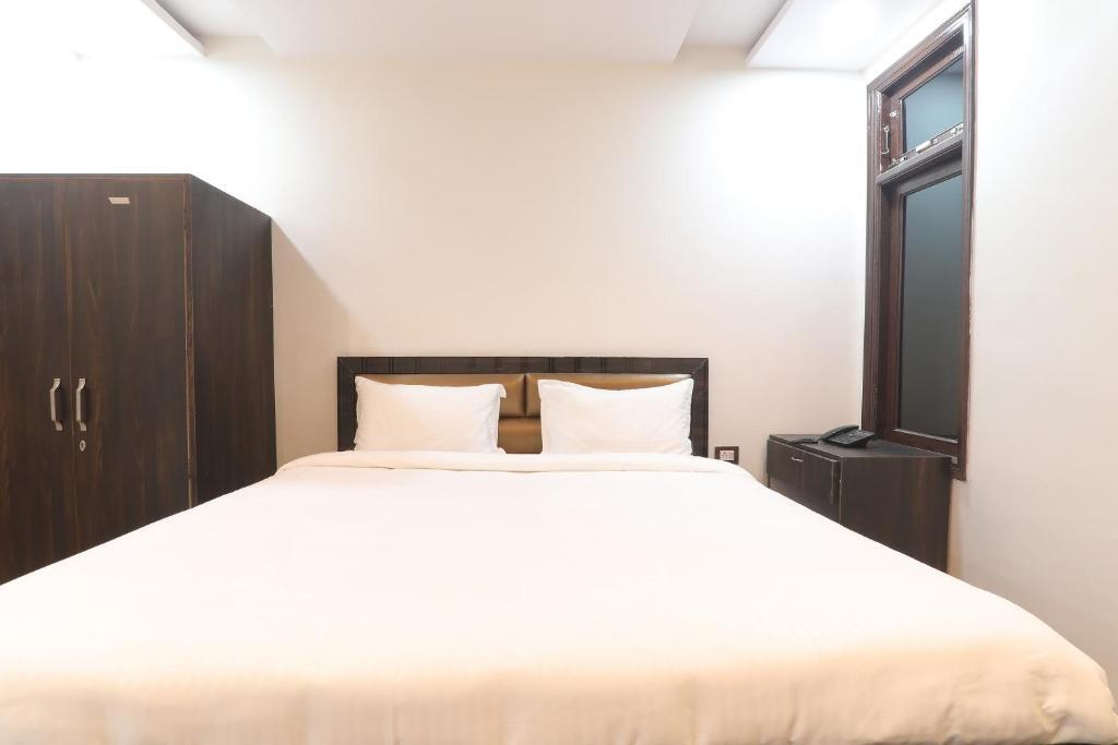 Канпур: Capital O 85681 Hotel Shree
