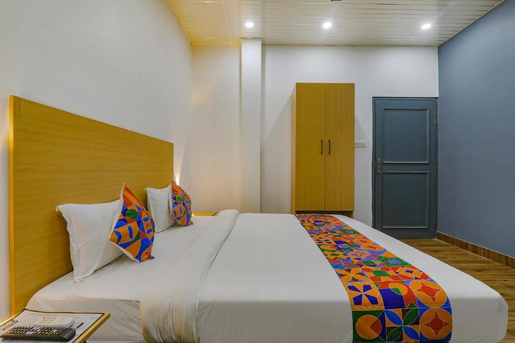 Канпур: OYO Townhouse 703 Super-3 Govind Nagar