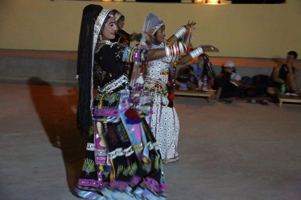 Кхури: Sangram Desert Camp