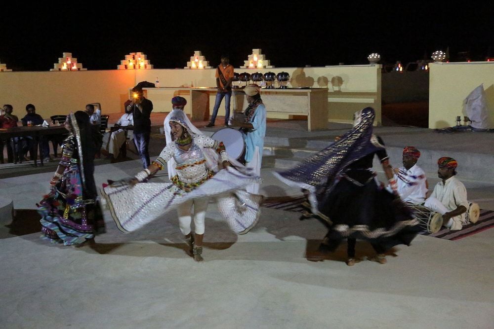 Кхури: Sangram Desert Camp