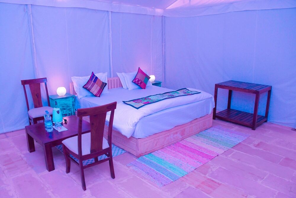 Кхури: Sangram Desert Camp
