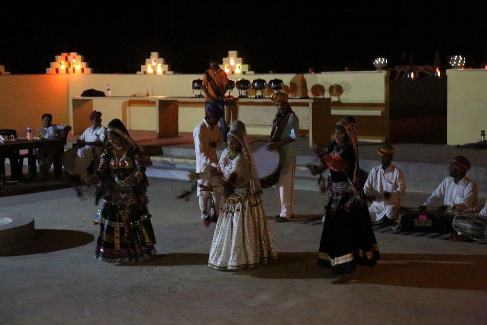 Кхури: Sangram Desert Camp