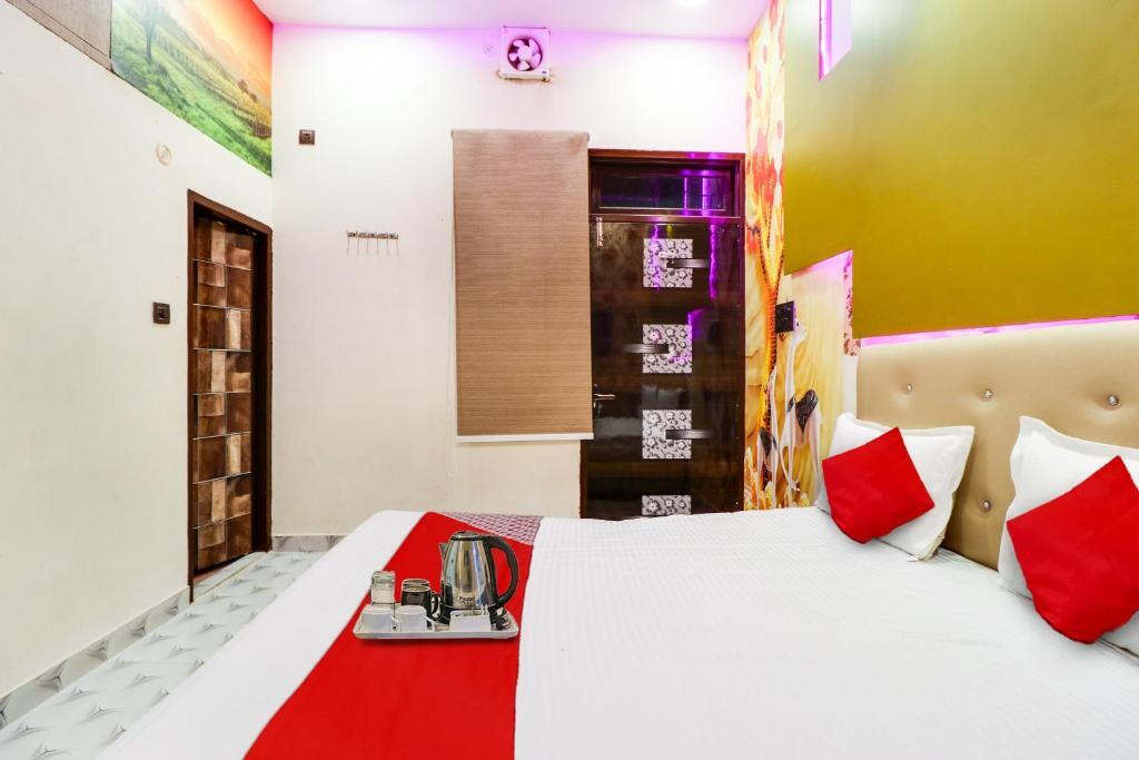 Мератх: OYO Hotel S Chandra