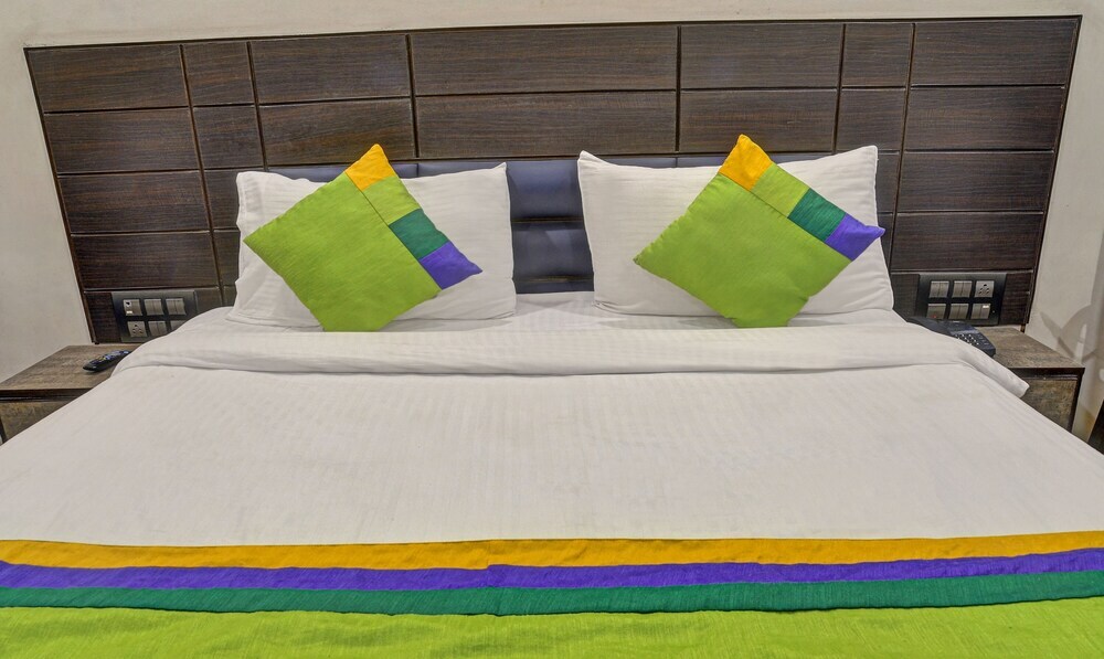 Нагпур: OYO Townhouse 81848 Hotel Dua Continental