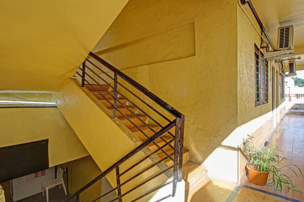 Пимпри-Чинчвад: OYO Home 78031 Ar Rooms
