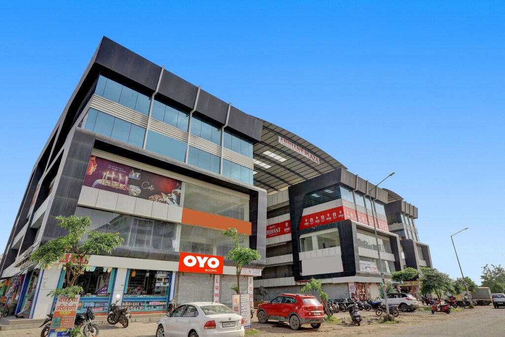 Сурат: Oyo Flagship 92431 Hotel Arihant