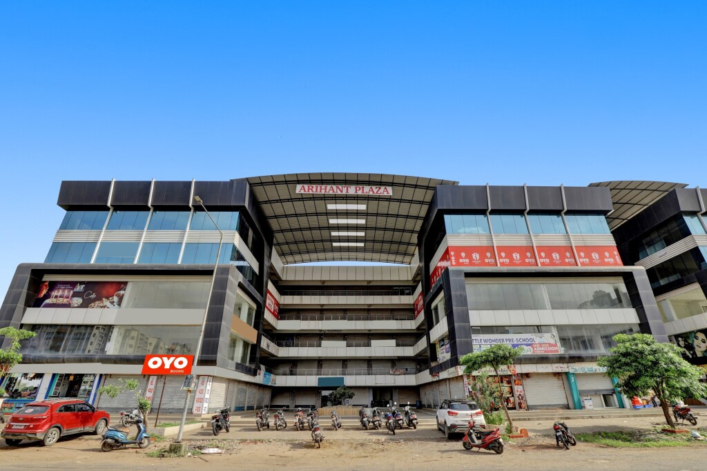 Сурат: Oyo Flagship 92431 Hotel Arihant