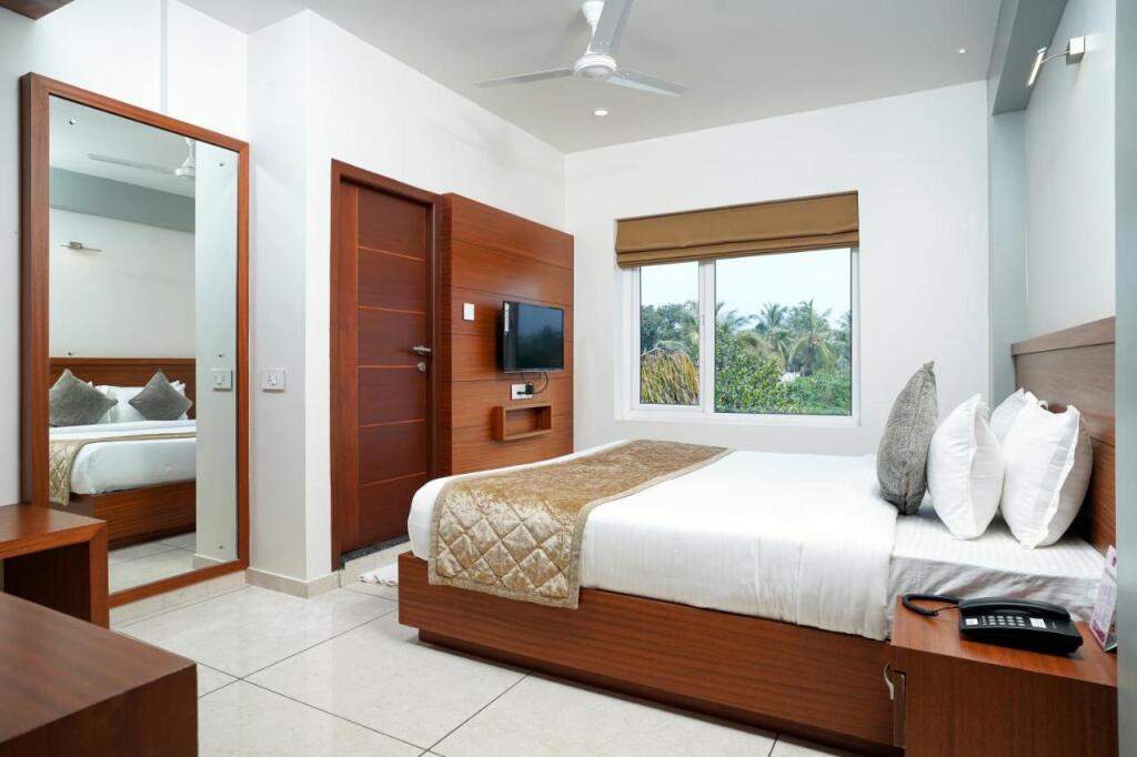 Кондотти: Nexstay River Mouth International