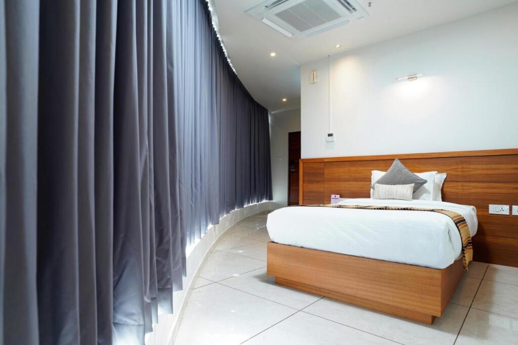 Кондотти: Nexstay River Mouth International