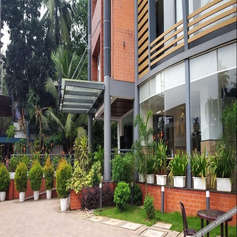 Кондотти: Nexstay River Mouth International