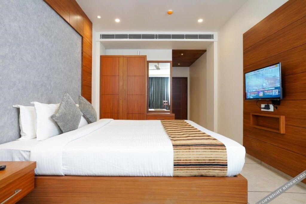 Кондотти: Nexstay River Mouth International